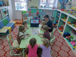 Детям спички не игрушка Детям спички не игрушка.
